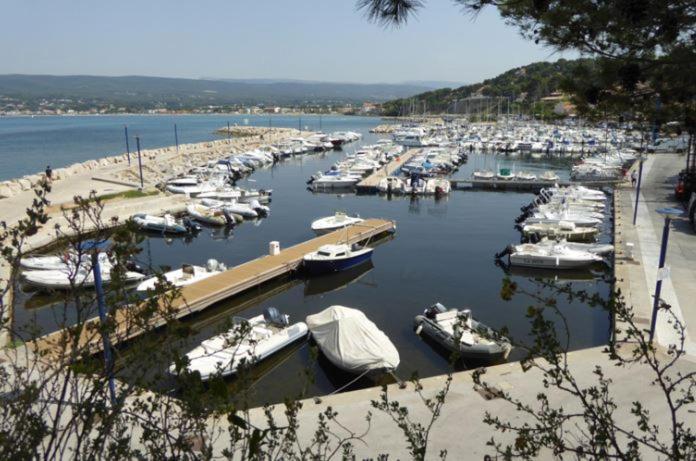 Saint Cyr-Sur-Mer La Madrague Les Aigues Marines Экстерьер фото
